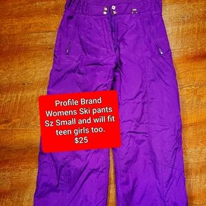 Ski pants for women